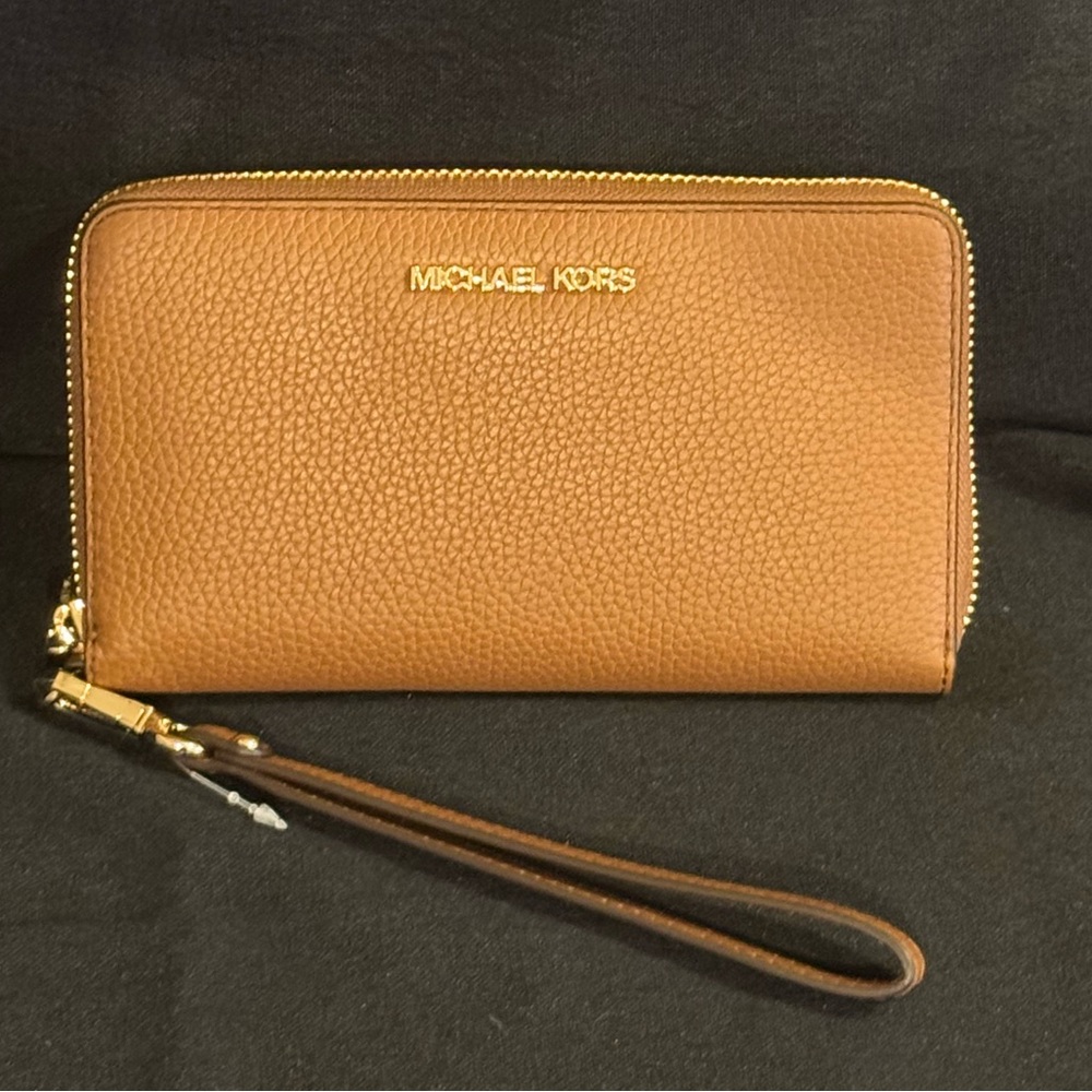 Michael Kors Brown Leather Wristlet NWT